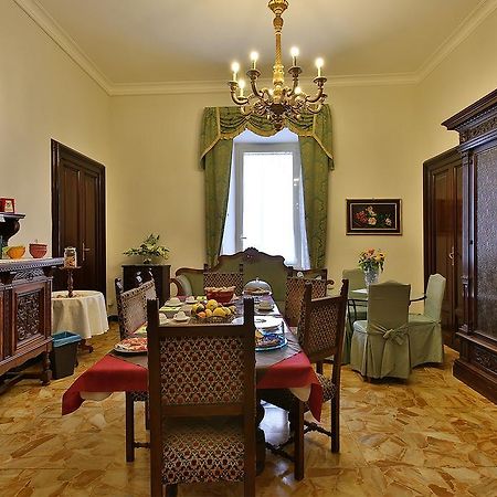 Alibrandi Palace Civitavecchia Ngoại thất bức ảnh