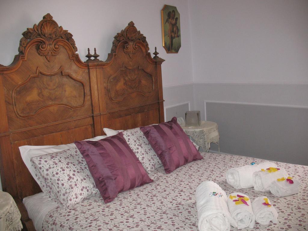 Alibrandi Palace Civitavecchia Phòng bức ảnh