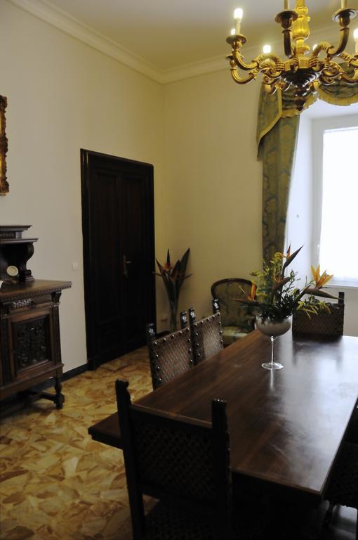 Alibrandi Palace Civitavecchia Ngoại thất bức ảnh