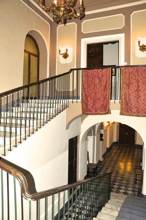 Alibrandi Palace Civitavecchia Ngoại thất bức ảnh
