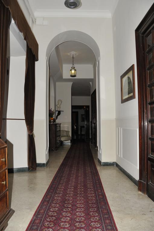 Alibrandi Palace Civitavecchia Ngoại thất bức ảnh