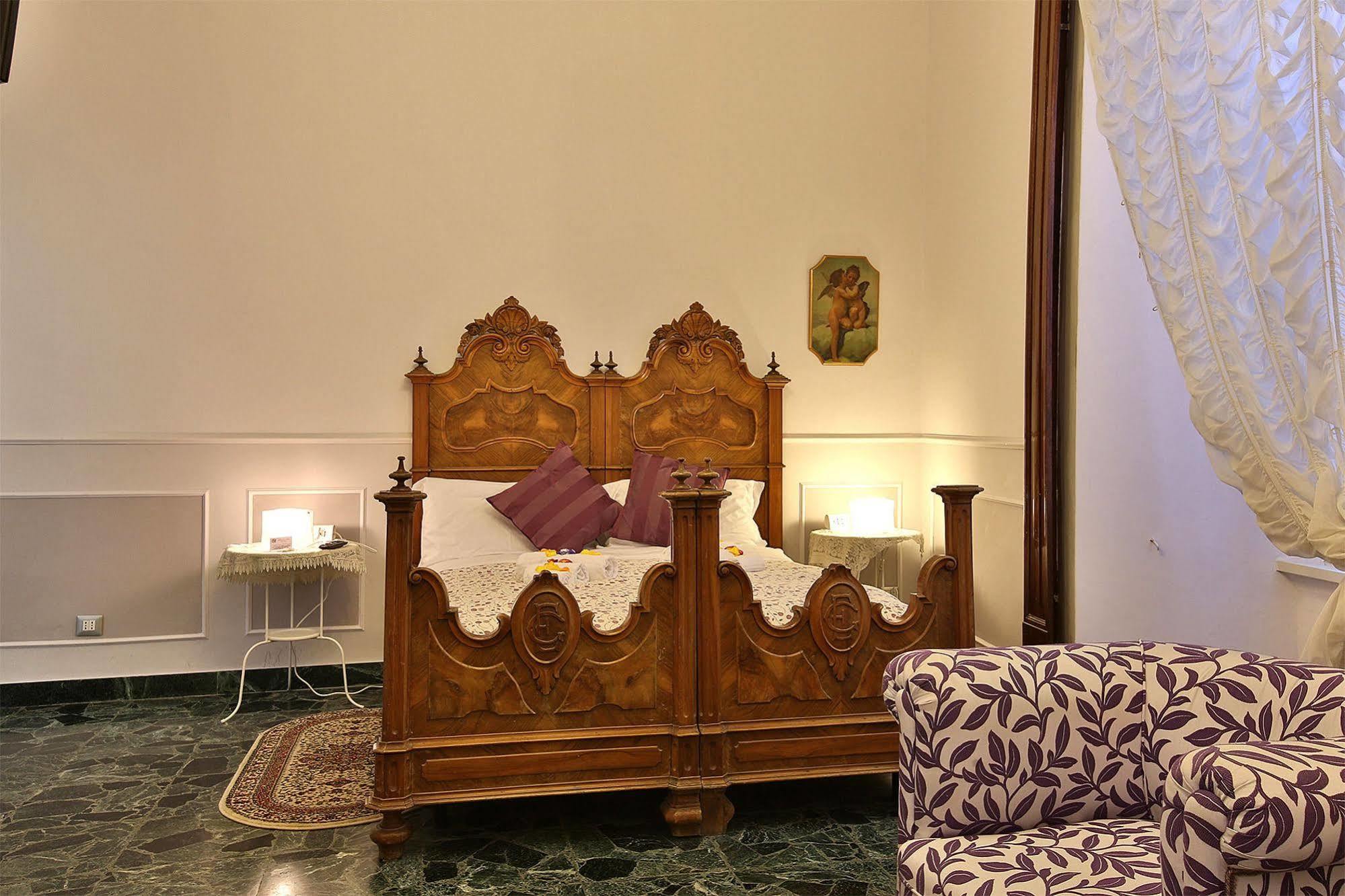 Alibrandi Palace Civitavecchia Ngoại thất bức ảnh